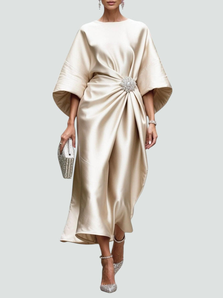 Elegant Maxi Dress with a Brooch