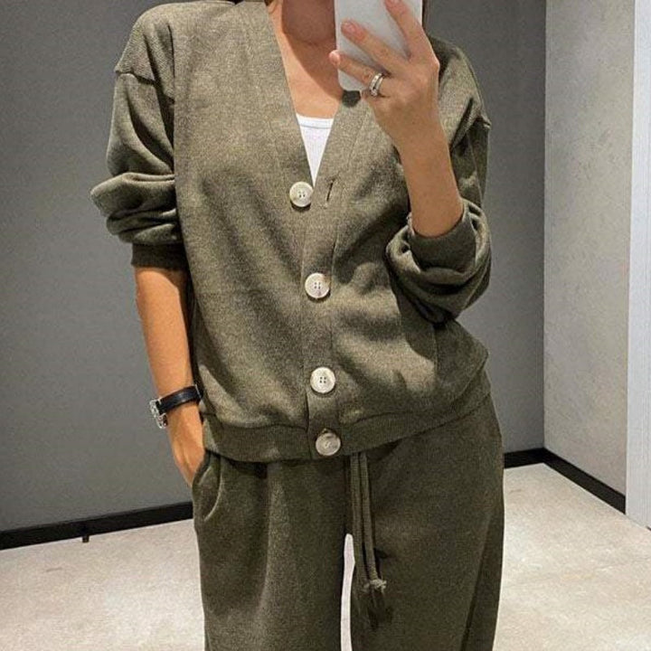Évelyne | Luxurious Wool Knit Set