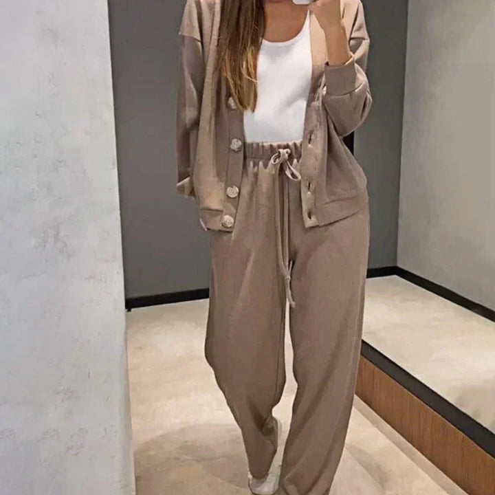 Évelyne | Luxurious Wool Knit Set