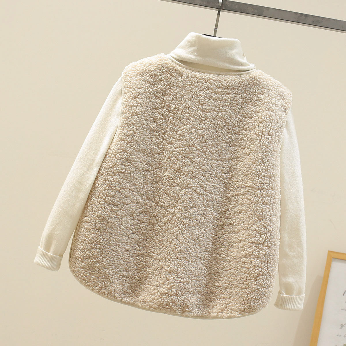 Women's Lambswool Vest