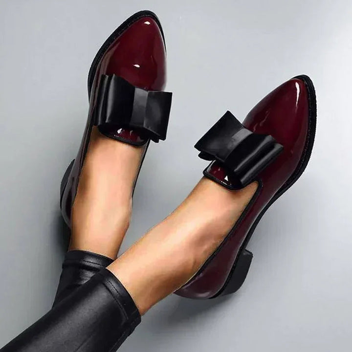 Shelly | Elegant Women's Pointed Toe Ballet Flats