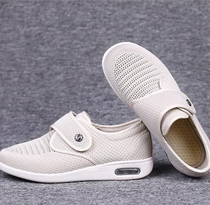 Helena | Women's Wide Orthopedic Shoes