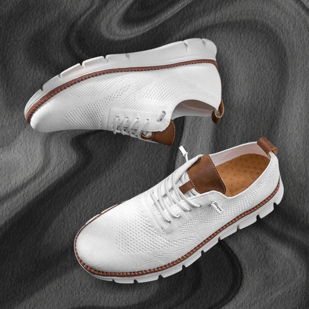 Men's Wide Fit Walking Trainers