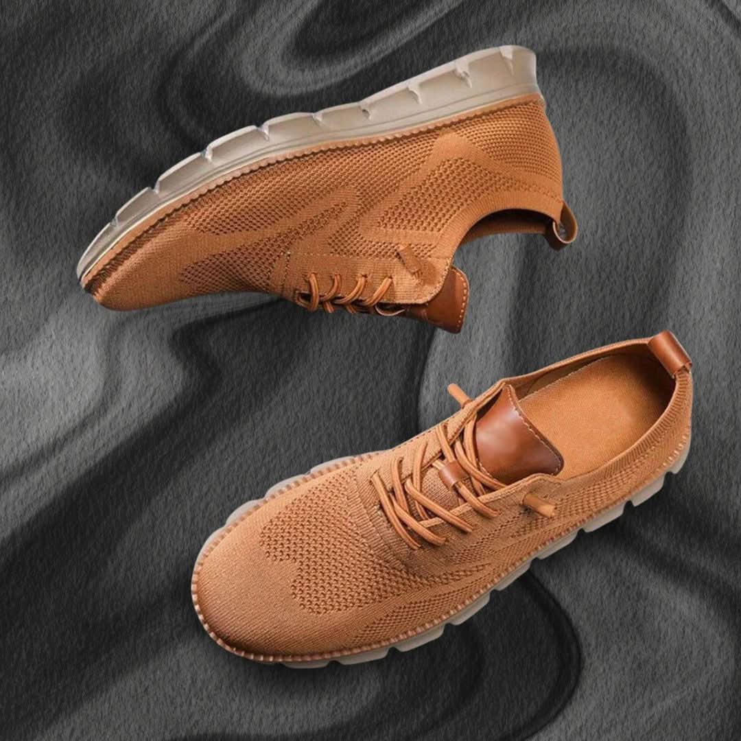 Men's Wide Fit Walking Trainers