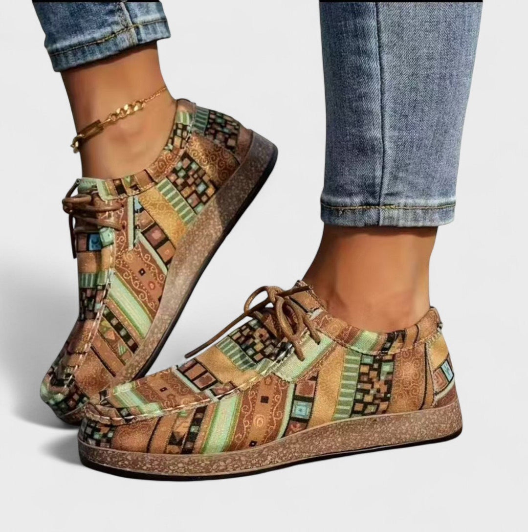 Women's Wide Fit Walking Shoes