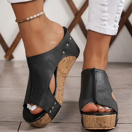 Women's Cushioned Sandals