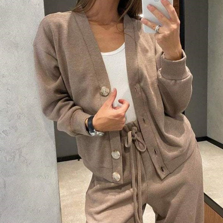 Évelyne | Luxurious Wool Knit Set