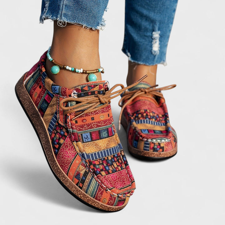Women's Wide Fit Walking Shoes