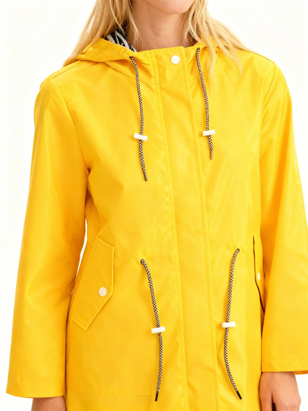 Abrigo impermeable de mujer con capucha y cintura ajustable