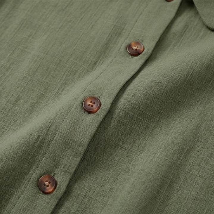 Women's Sleeveless Button Front Blouse