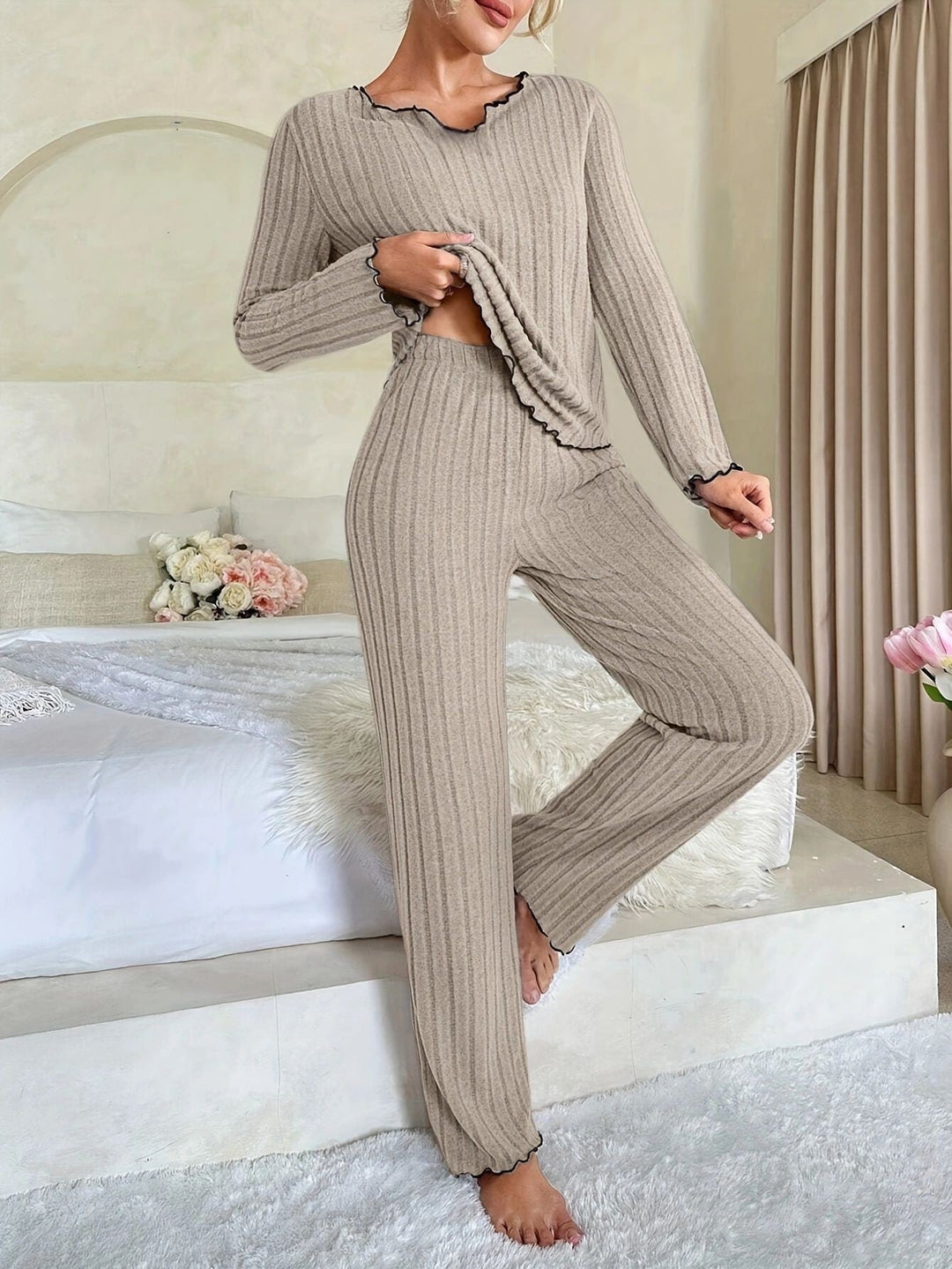 Women's Two-Piece Pajamas with Ruffles