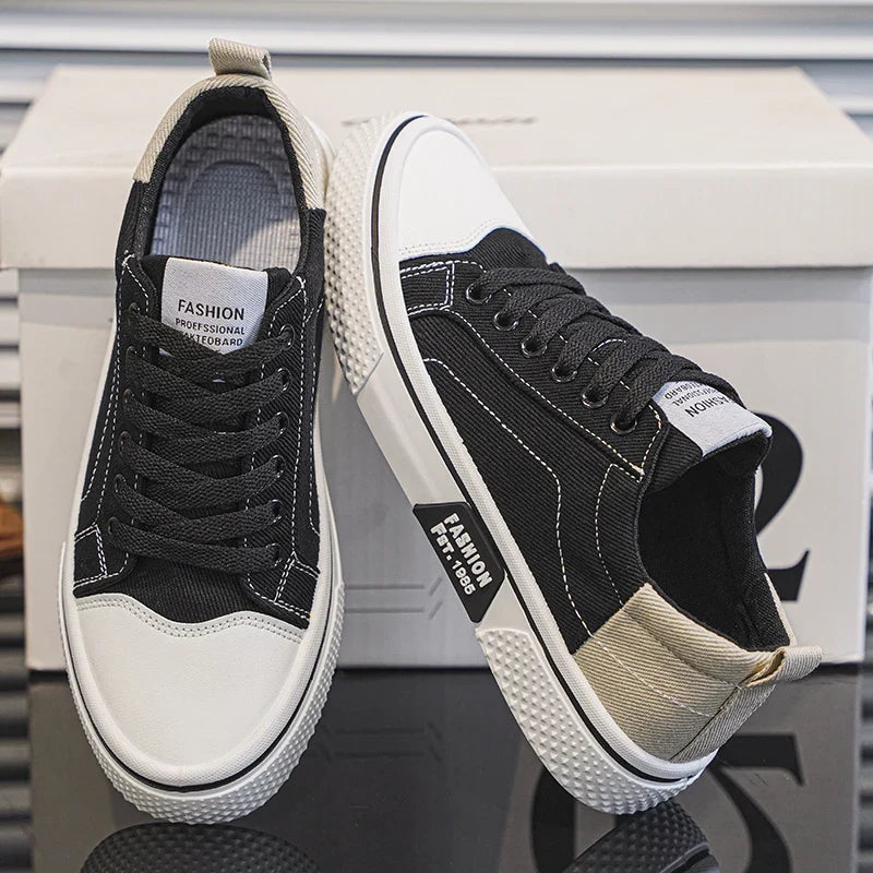 Men's Lace-Up Canvas Plimsolls