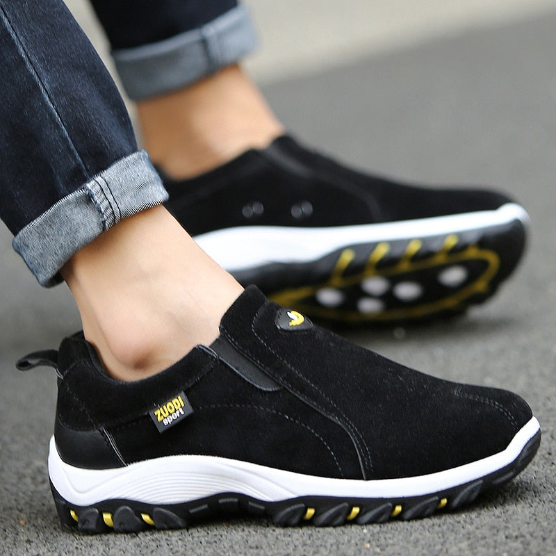 Men's Outdoor Slip-On Shoes with High Sole
