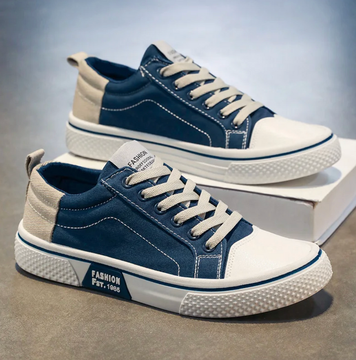 Men's Lace-Up Canvas Plimsolls