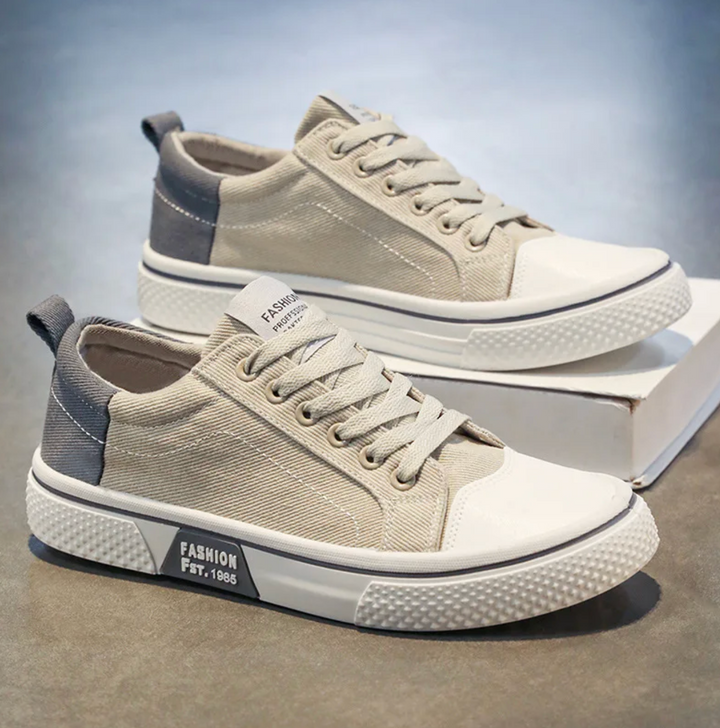 Men's Lace-Up Canvas Plimsolls
