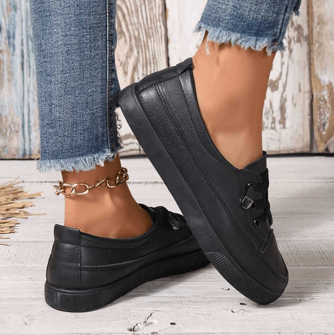 Women's Lace-Up Walking Trainers