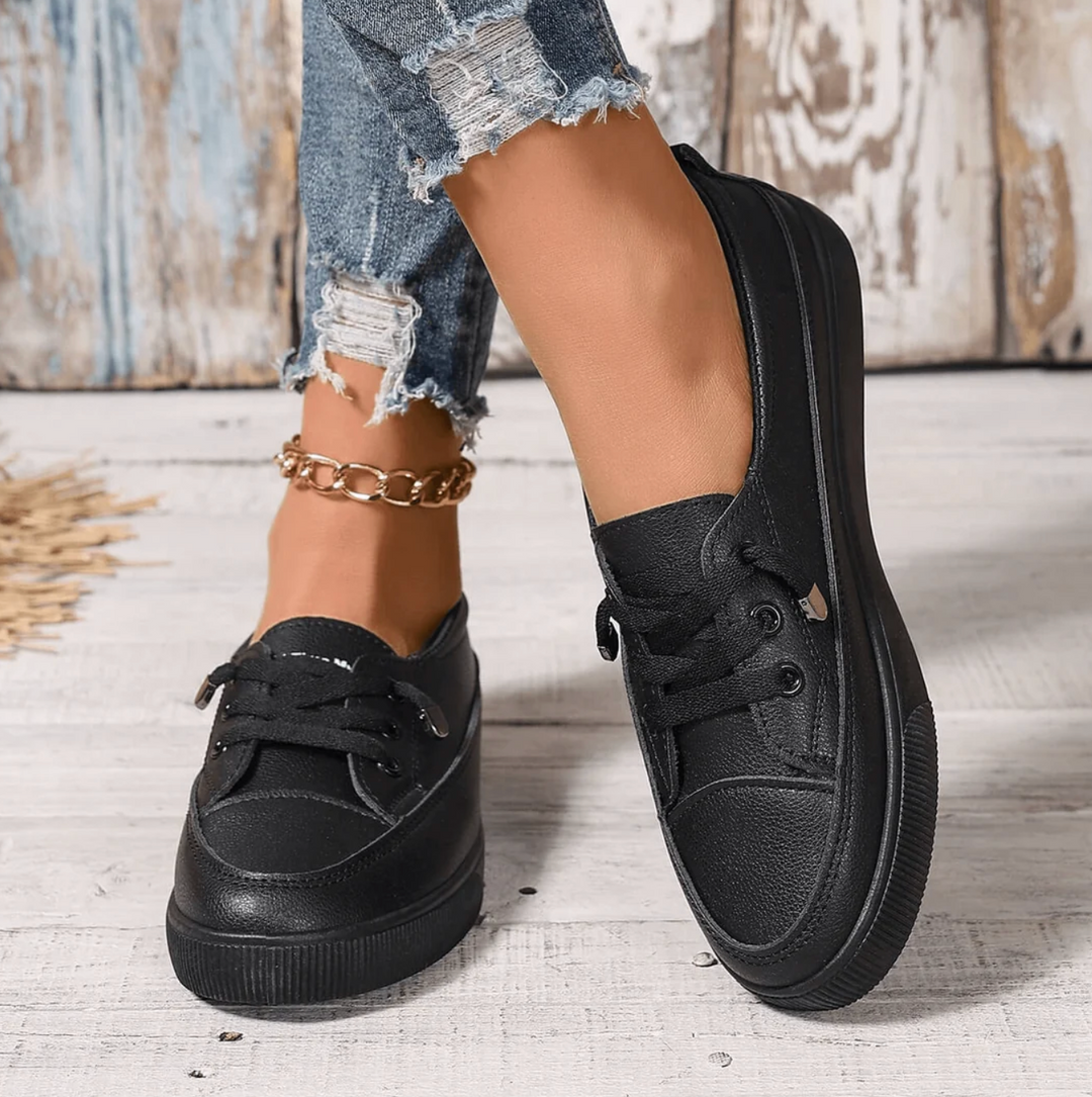 Women's Lace-Up Walking Trainers