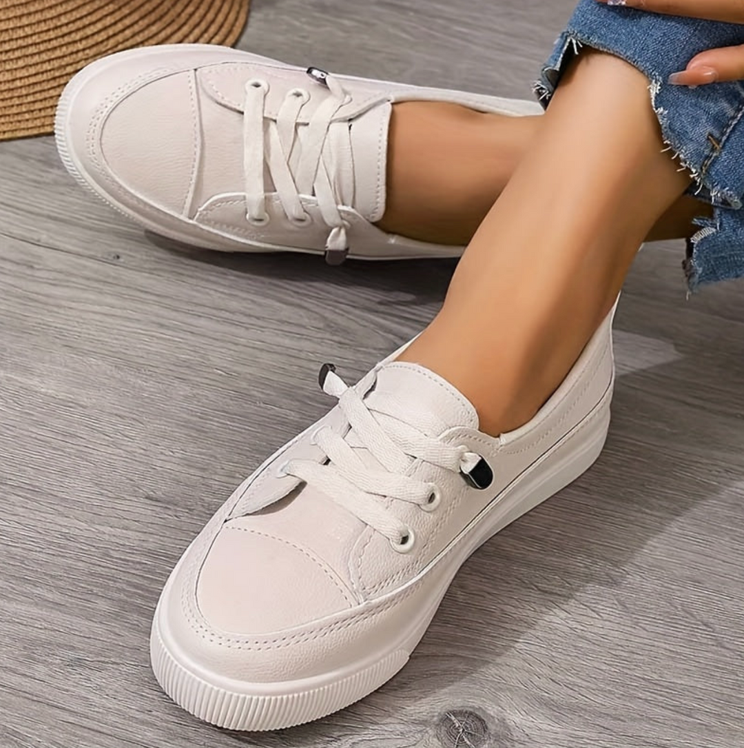 Women's Lace-Up Walking Trainers