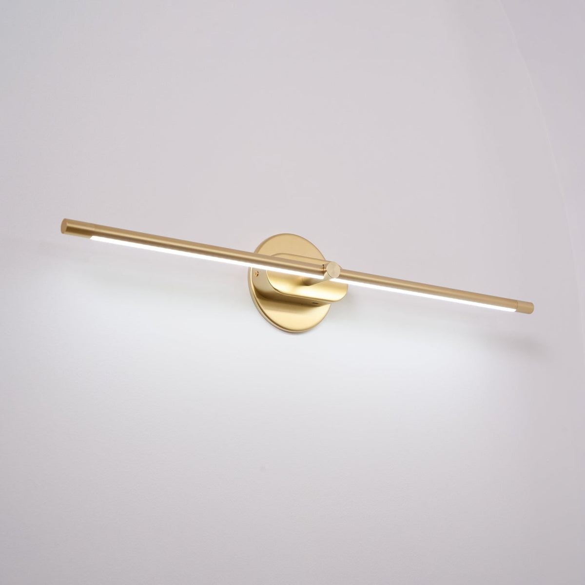 Bathroom Vanity Light Fixtures with Linear LED Mirror Lighting and Modern Slim Design - Image 9