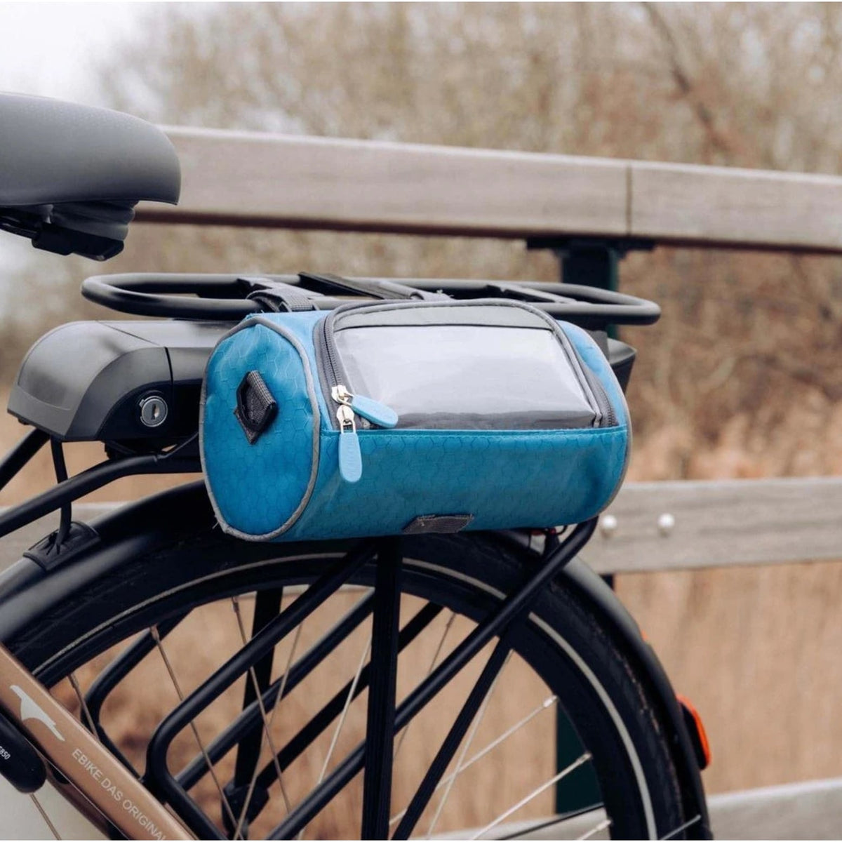 Bike Handlebar Bag with Touchscreen Phone Pocket and Removable Padded Liner - Image 11