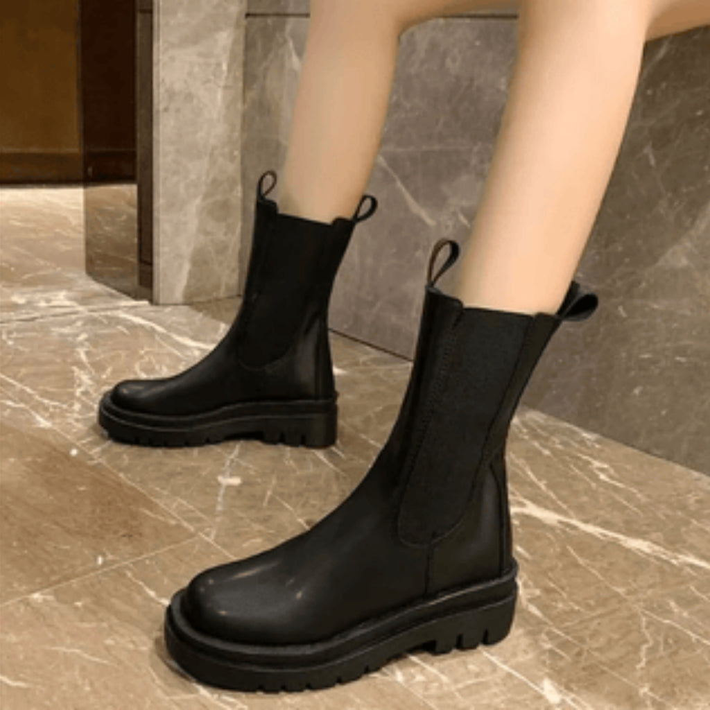 Botines Chelsea de mujer con suela dentada