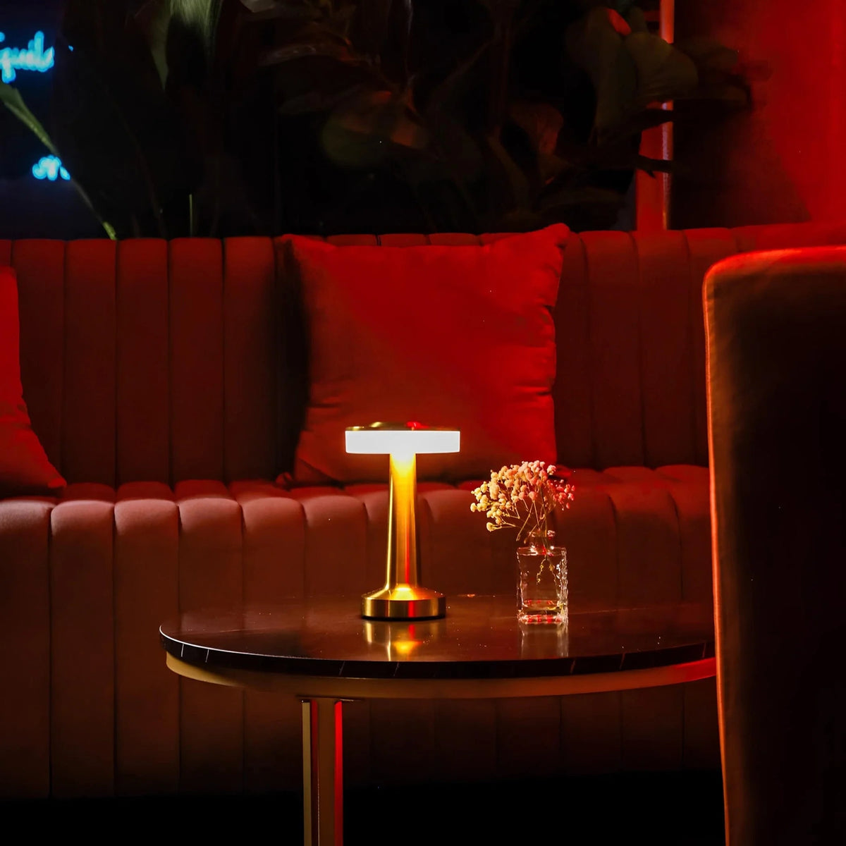 Cordless Table Lamp with Rechargeable Battery LED Light and Portable Metallic Design - Image 5