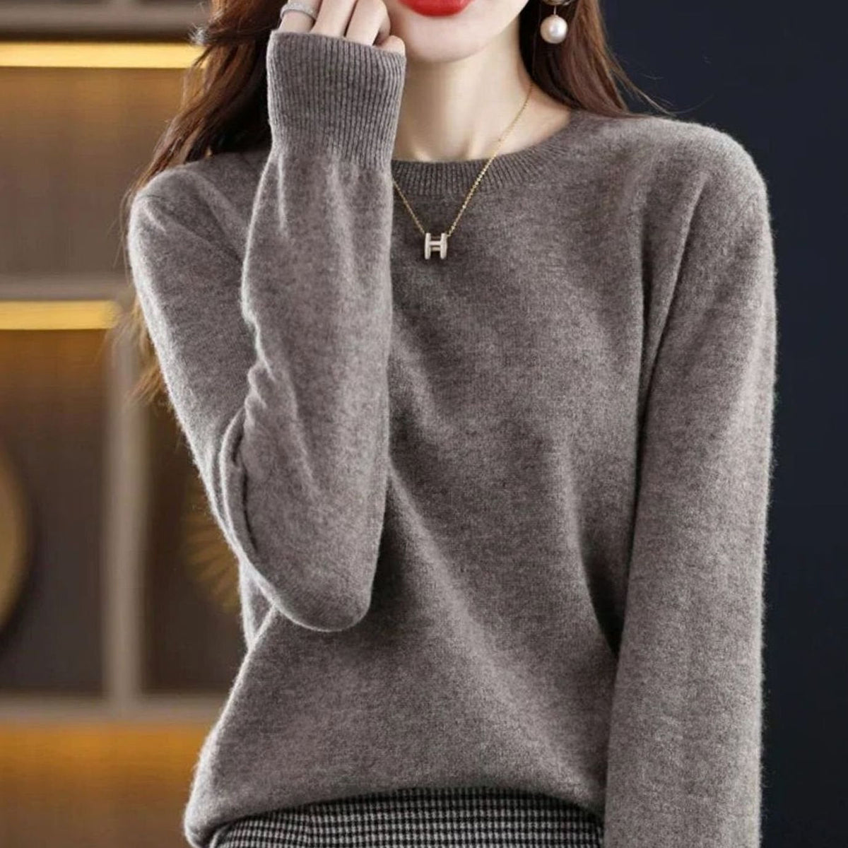 Women's Round Neck Knitted Jumper
