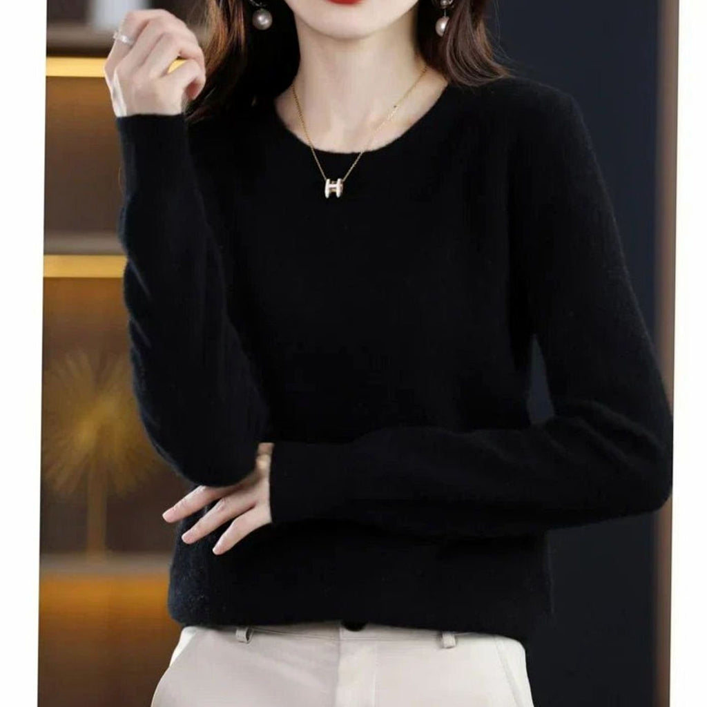 Maglione da donna lavorato a maglia con scollo rotondo