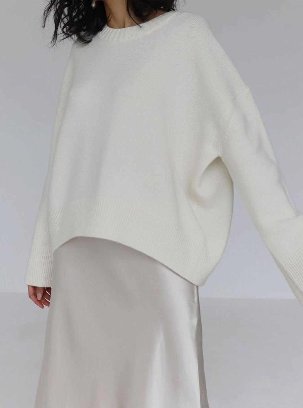 Women's Dropped Shoulder Knit Jumper