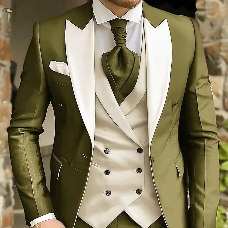 Men's Double Breasted Three Piece Suit