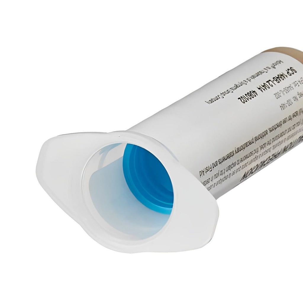 German Cockroach Gel Bait with Precision Applicator Syringe for Indoor Pest Control - Image 3