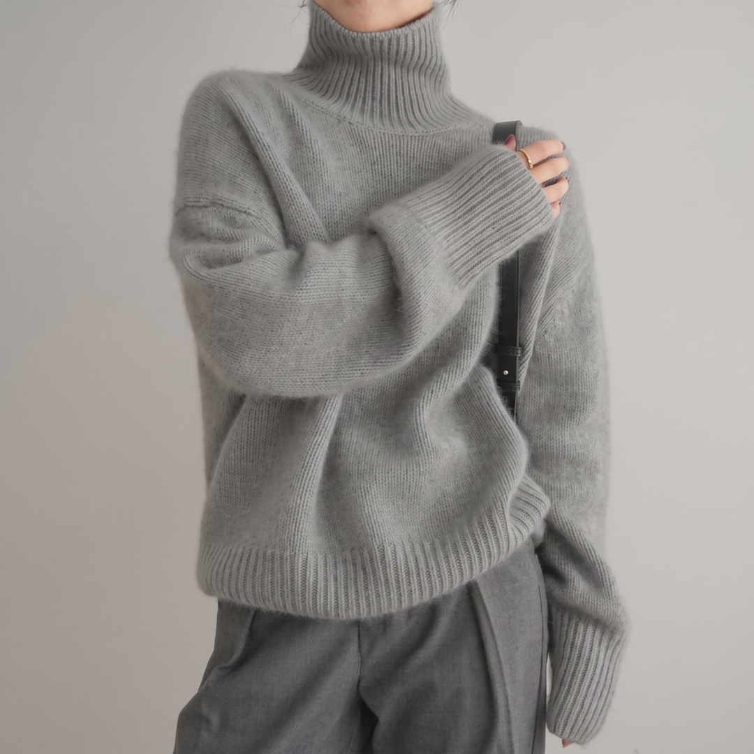 Women's Cashmere Blend Roll Neck Jumper