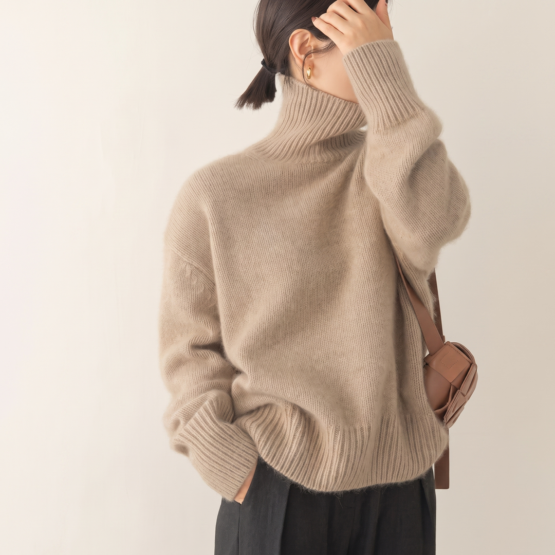 Women's Cashmere Blend Roll Neck Jumper