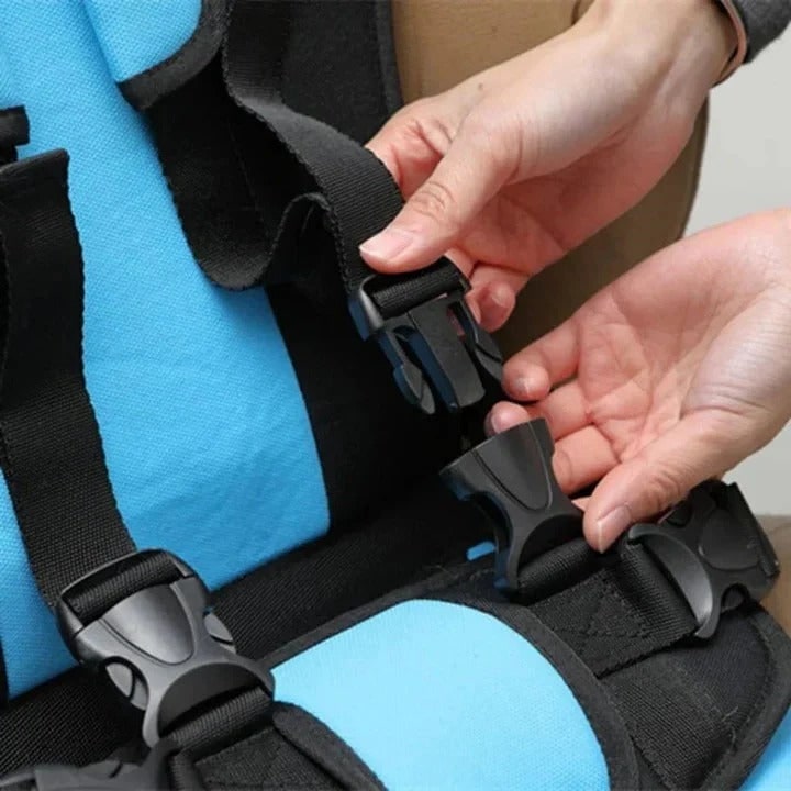 Lightweight Travel Car Seat with Foldable Design Five-Point Harness and Padded Cushion - Image 4