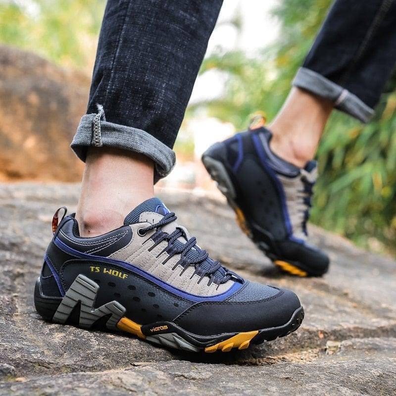 Men's Hiking Shoes with Lugged Sole Padded Collar and Protective Toe Cap - Image 1