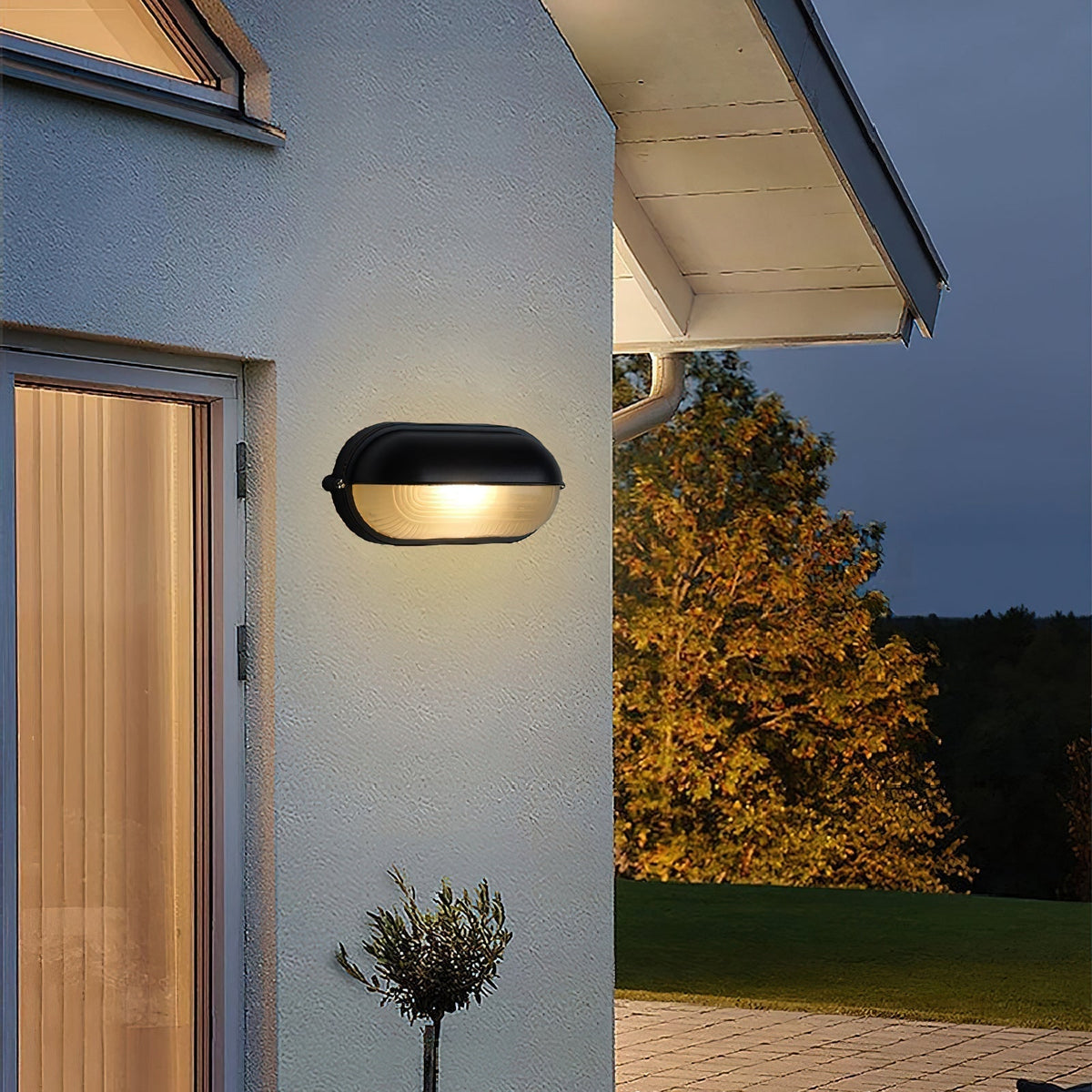 Outdoor Industrial Wall Light with Oval Bulkhead Design and Ribbed Glass Diffuser - Image 2