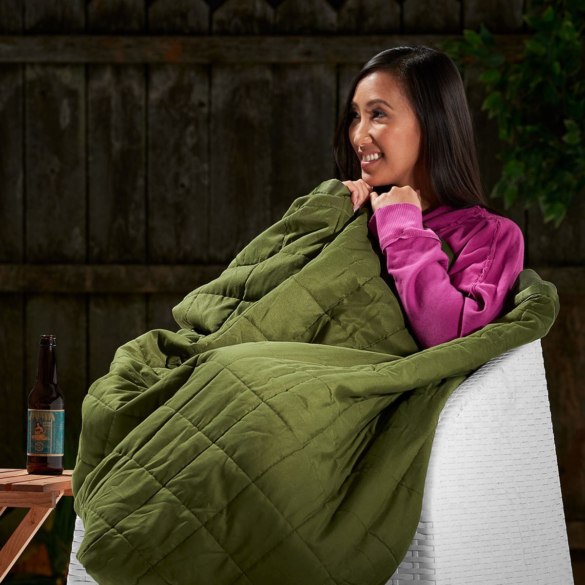 Portable Heated Blanket with USB Power Bank Three Heat Zones and Quilted Fleece - Image 1
