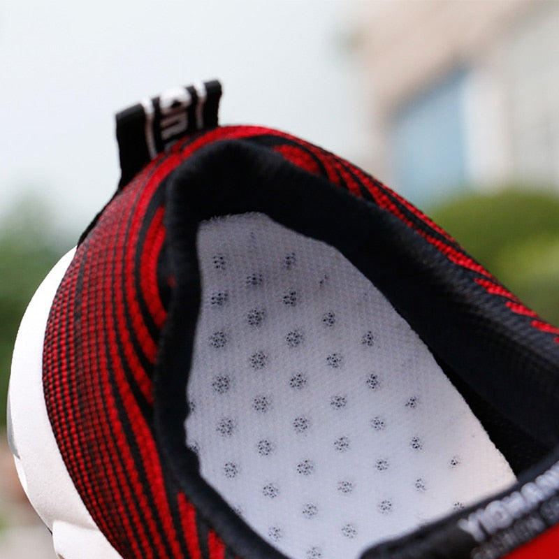 Men's Mesh Lace-Up Trainers