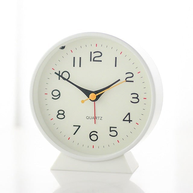 Retro Analog Alarm Clock with Non-Ticking Quartz Movement and Backlight - Image 18