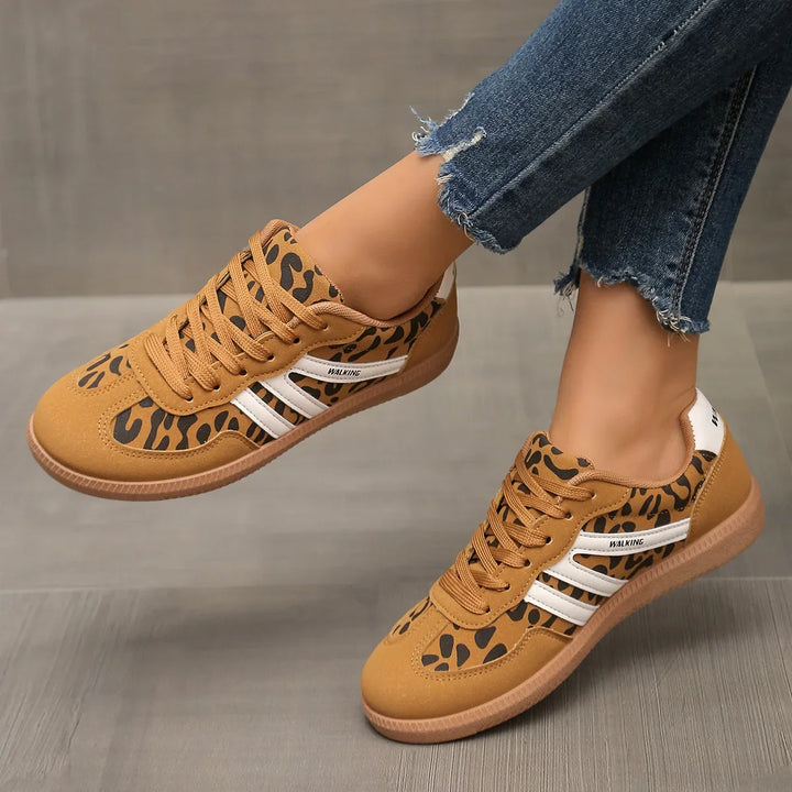 Magda | Women's Low Lace-Up Sneakers