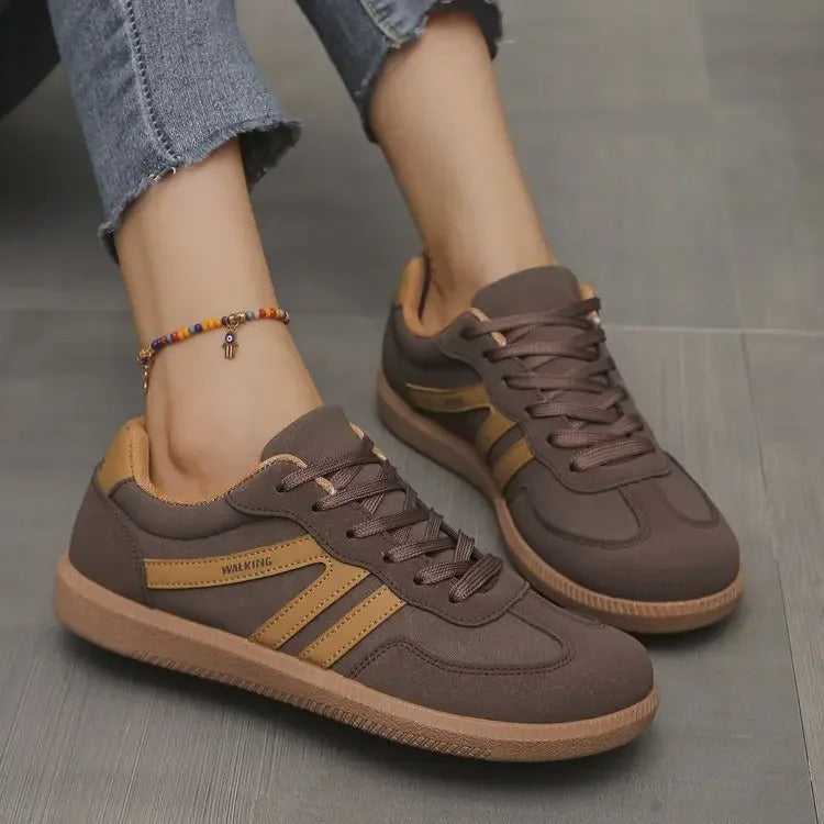 Magda | Women's Low Lace-Up Sneakers