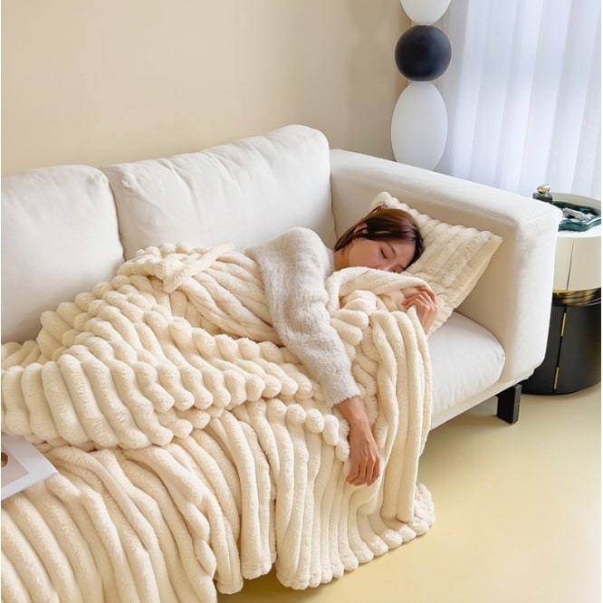 Soft Faux Fur Blanket with Plush Pile Ribbed Texture and Matching Pillowcase - Image 16