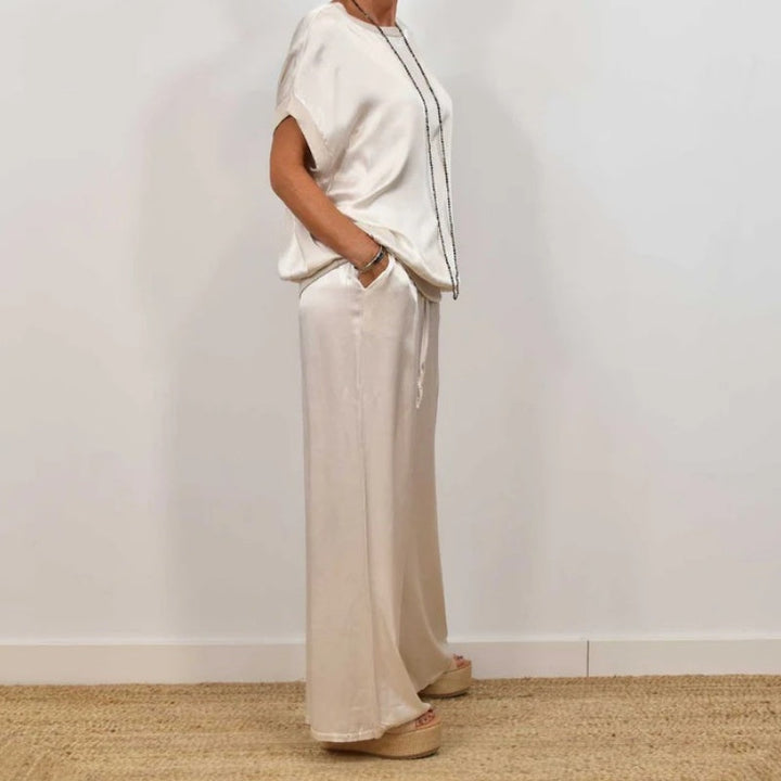 Elegant Two-Piece Women's Set