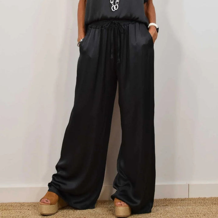 Elegant Two-Piece Women's Set