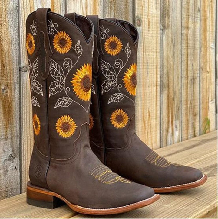 Women's Wide Calf Embroidered Cowboy Boots