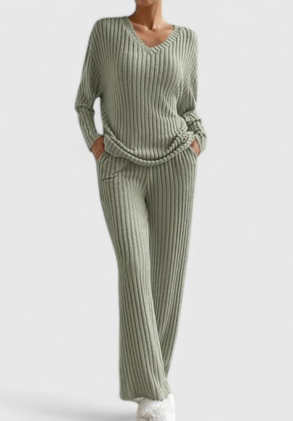 Women's Ribbed Knit Loungewear Set