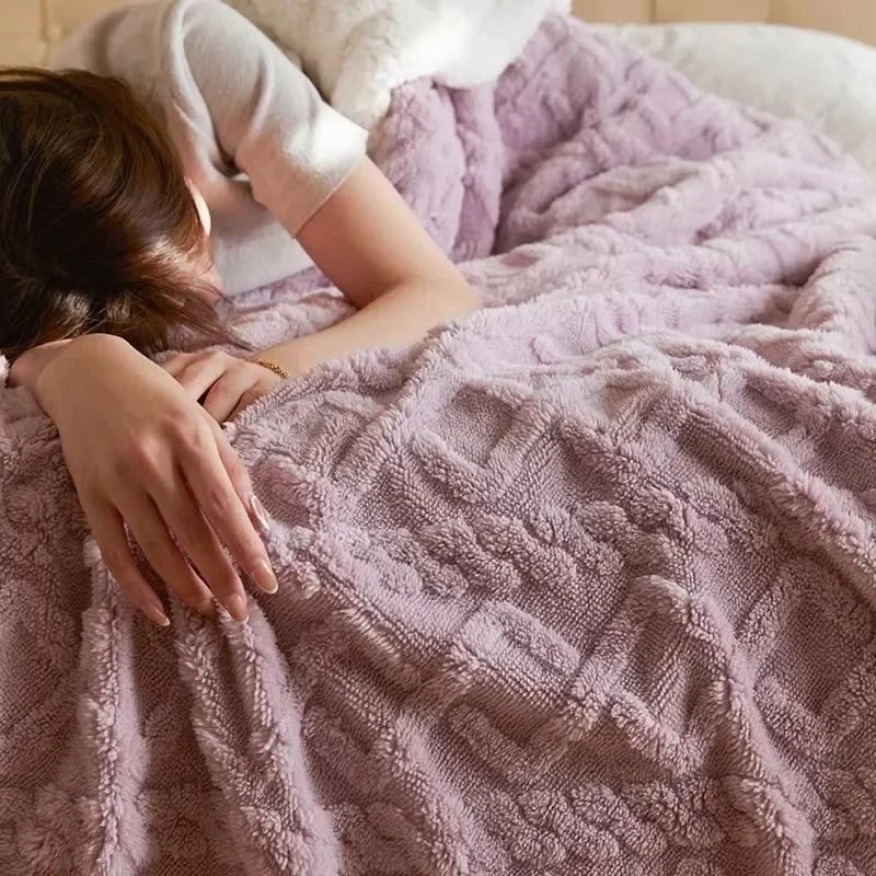 Ultra Plush Throw Blanket with Sherpa Fleece and Textured Cable-Knit Pattern - Image 3