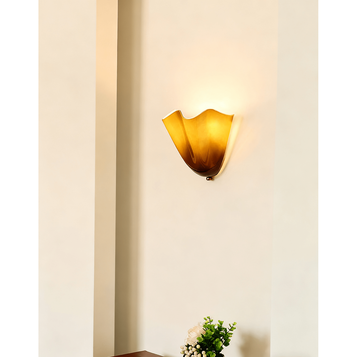Wall Sconce Lighting with Wavy Handkerchief Glass Shade and Brass Finial - Image 2