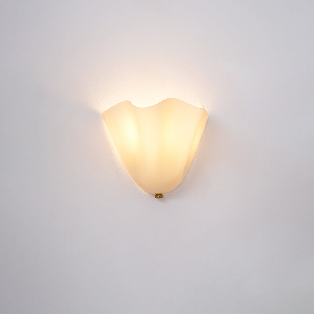 Wall Sconce Lighting with Wavy Handkerchief Glass Shade and Brass Finial - Image 52