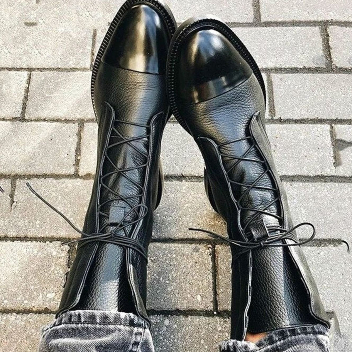 Stivaletti da donna in pelle con lacci